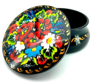 Ukrainian Lacquer Jewelry Box Round and Small