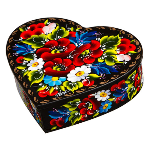Hand painted lacquer box for jewelry heart-shaped