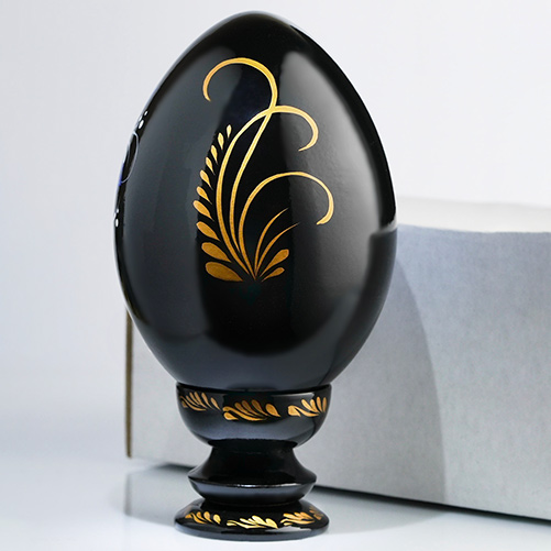 Hand Painted Wooden Decorative Easter Egg from the back